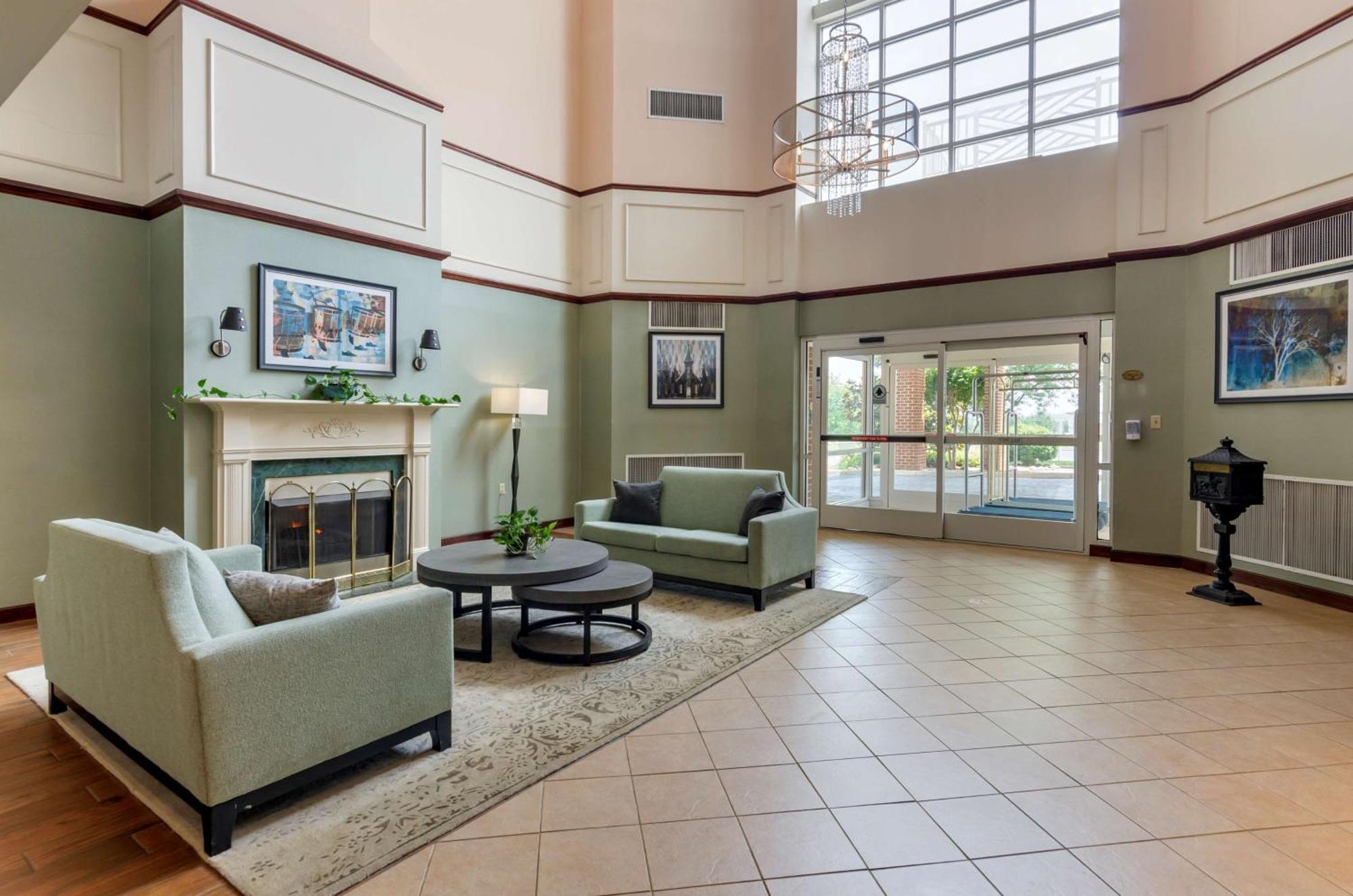 Best Western Plus Inn At Hunt Ridge Lexington Dış mekan fotoğraf